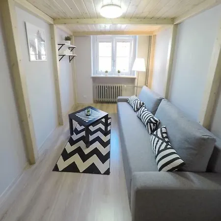 شقة Rynek 20/21 -cosy New On The Market Square - 4 Bedrooms - 8 People