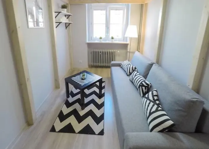 شقة Rynek 20/21 -cosy New On The Market Square - 4 Bedrooms - 8 People