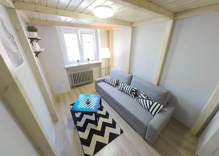 شقة Rynek 20/21 -cosy New On The Market Square - 4 Bedrooms - 8 People