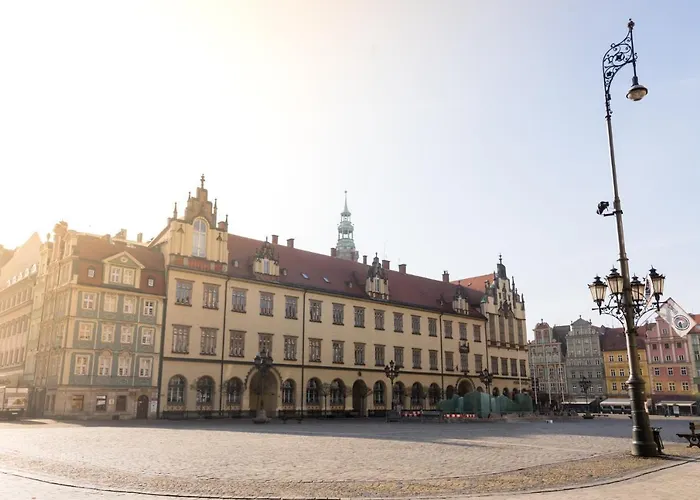 Rynek 20/21 -cosy New On The Market Square - 4 Bedrooms - 8 People فروتسواف