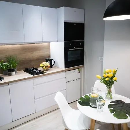 Rynek 20/21 -cosy New On The Market Square - 4 Bedrooms - 8 People Apartmán