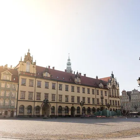 Rynek 20/21 -cosy New On The Market Square - 4 Bedrooms - 8 People Breslau